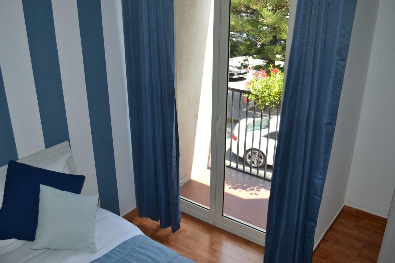 Regis Rooms Milazzo Exterior foto